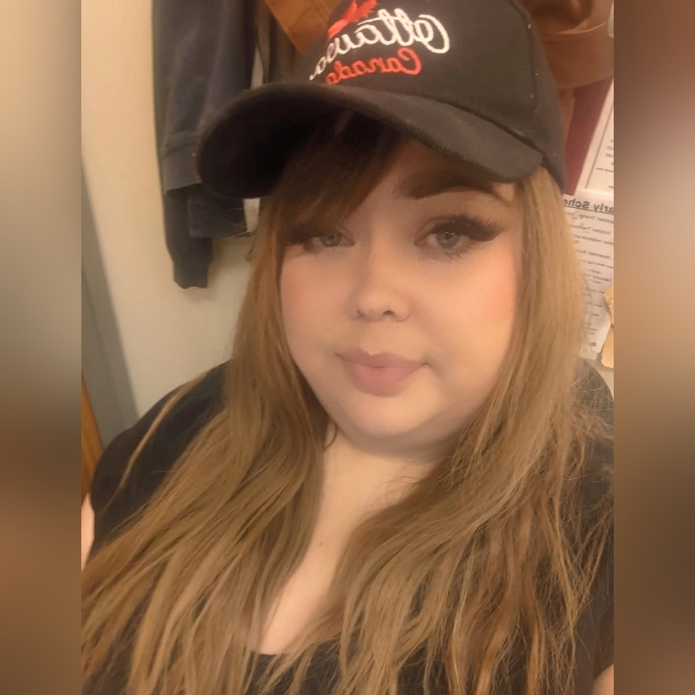 Meet your Posher, Paula